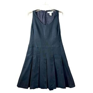 Tevrow + Chase Black Pleated Skirt V Neck Academia Preppy Dress Medium Size 10